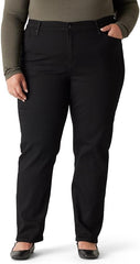 Womens Modern Straight Jeans (Standard and Plus)